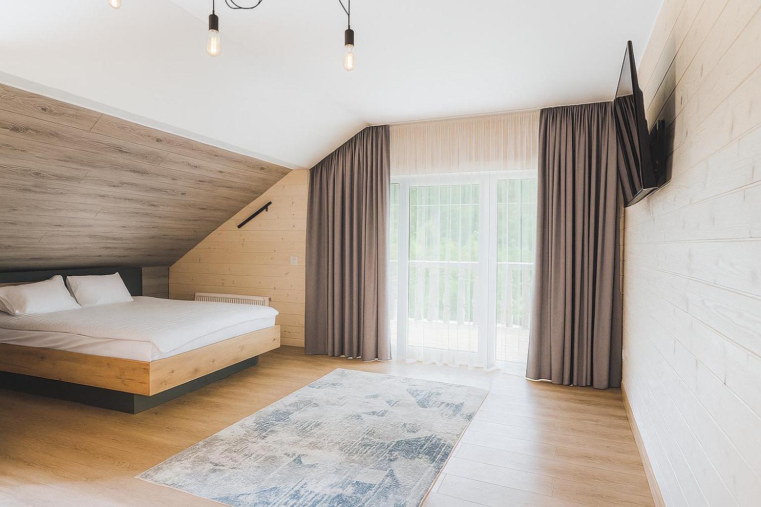 Motel царська гора